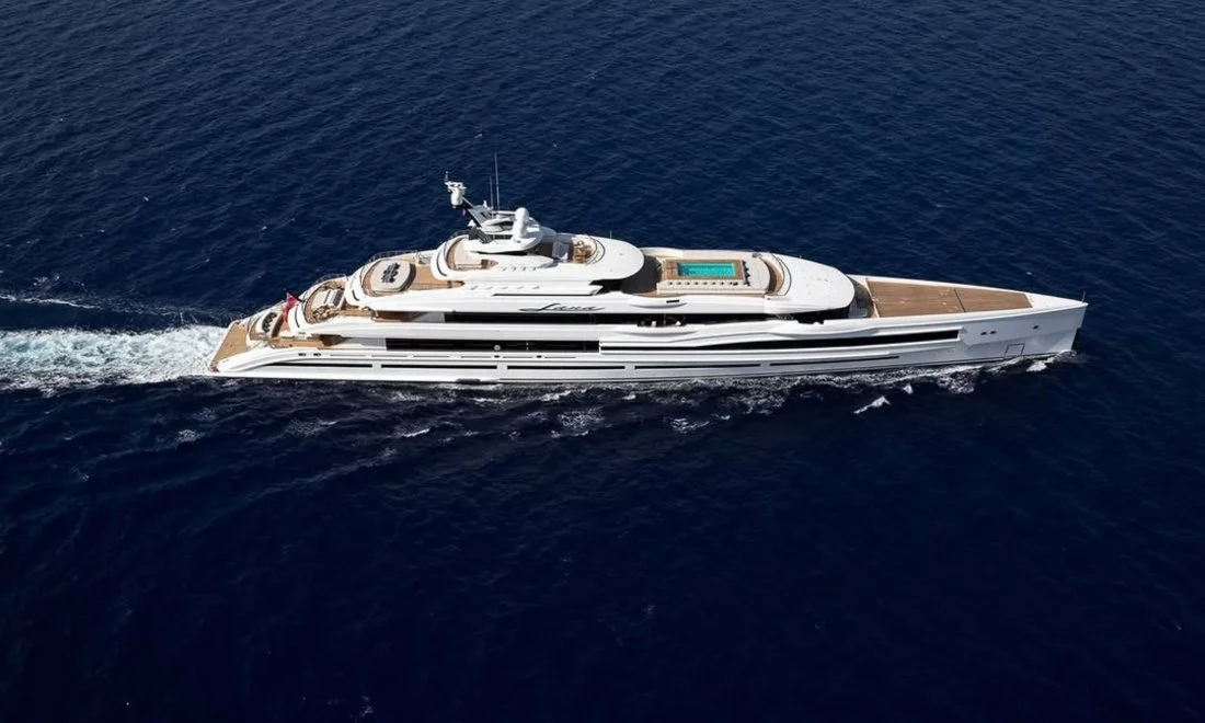 YACHTS YACHTS